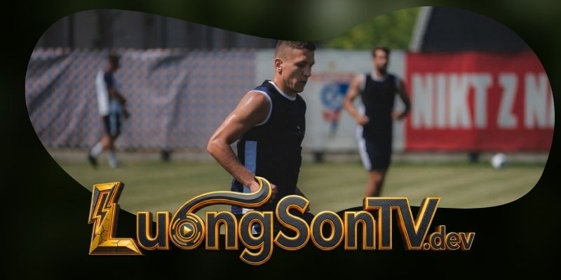 Gornik Zabrze Vs Ferencvarosi TC và khoảng trống giữa tuyến